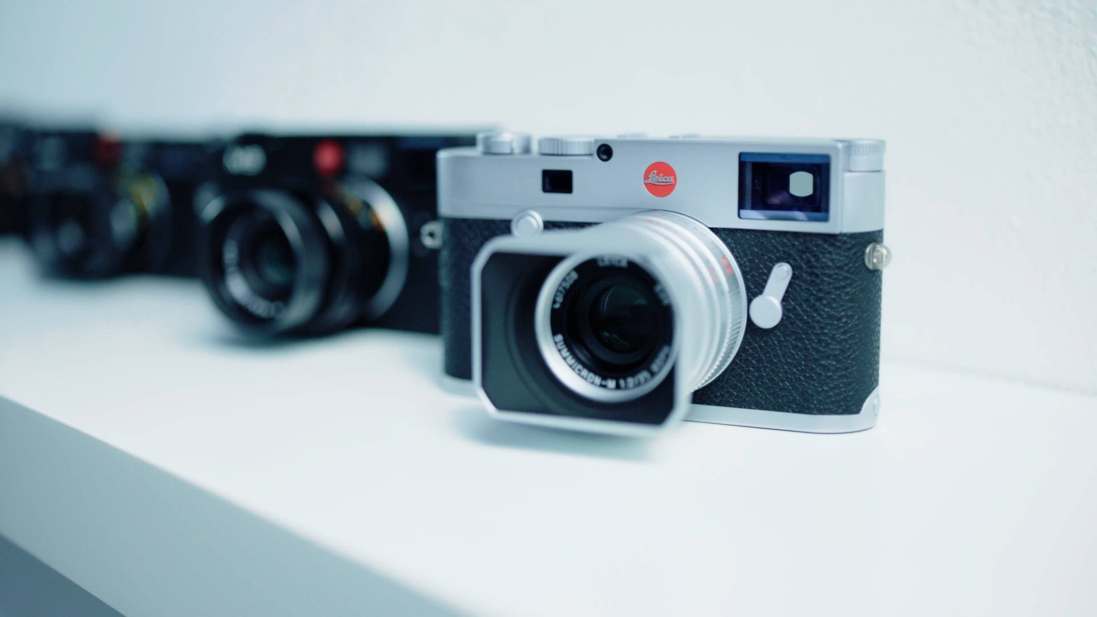 Leica 2